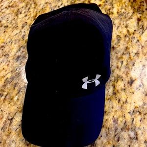 Womens Under Armor hat